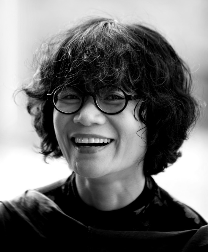주홍인물03-2 흑백.jpg