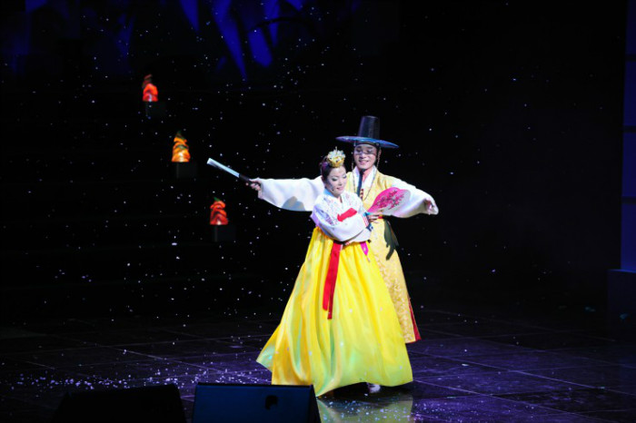 007경서도 민요계의 몇 안 되는 젊은 남자 소리꾼 정남훈.jpg