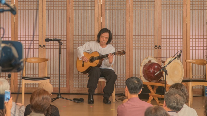 1회 김광석.jpg